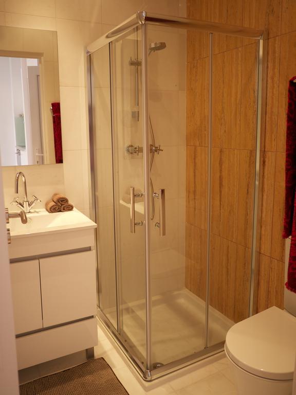 Cacilhas Guest Apartments Алмада Номер фото